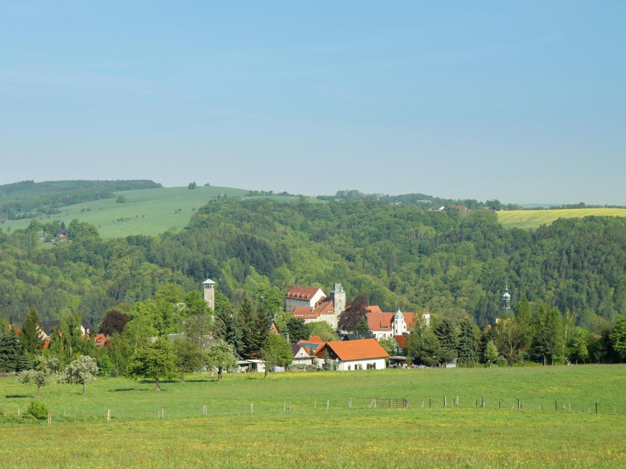 Charming Holiday Home In Hohnstein Ot Lohsdorf 外观 照片